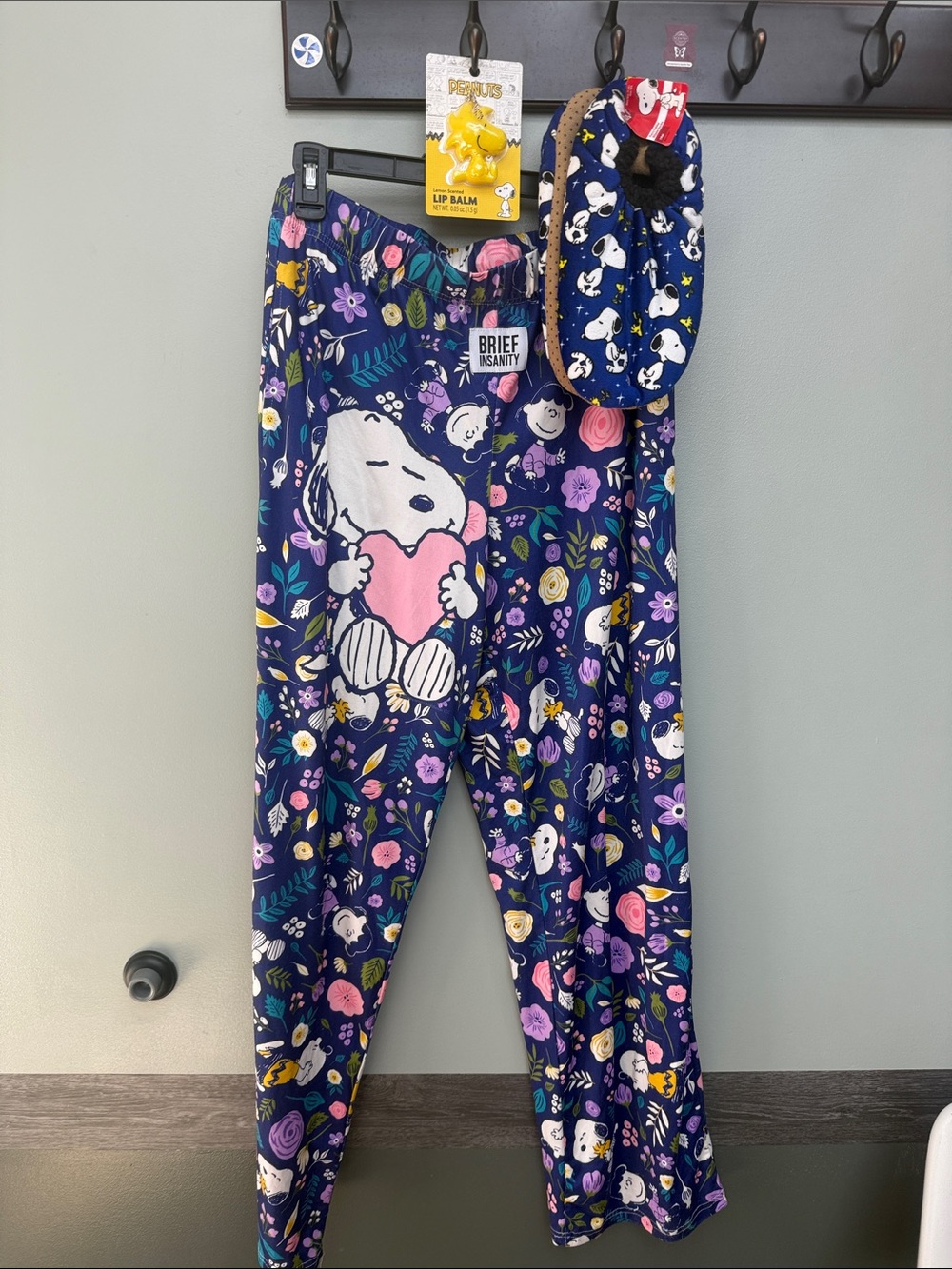 Snoopy= Lounge pant SzL+Woodstock lip balm NIP+NWT slippers 9-10